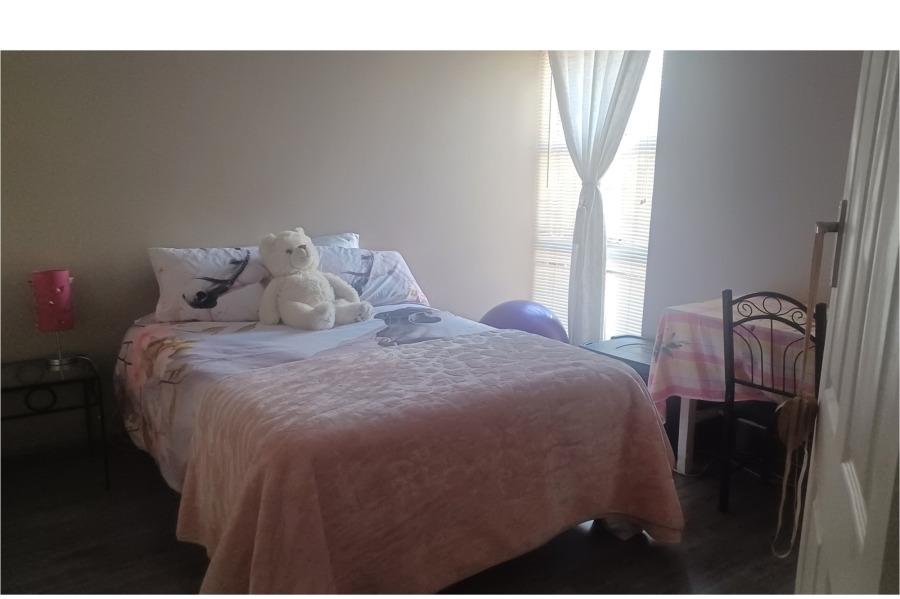 3 Bedroom Property for Sale in Naudeville Free State